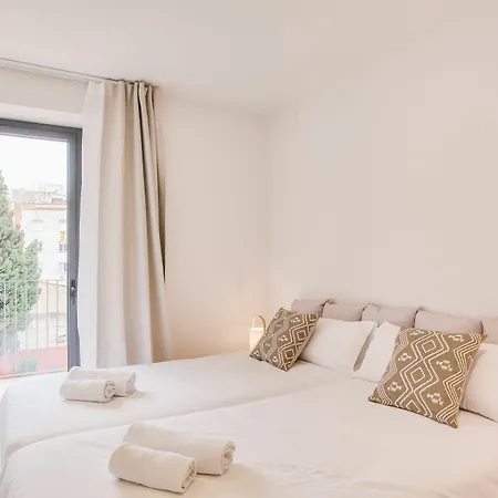 Flateli Exclusivos Placa Catalunya